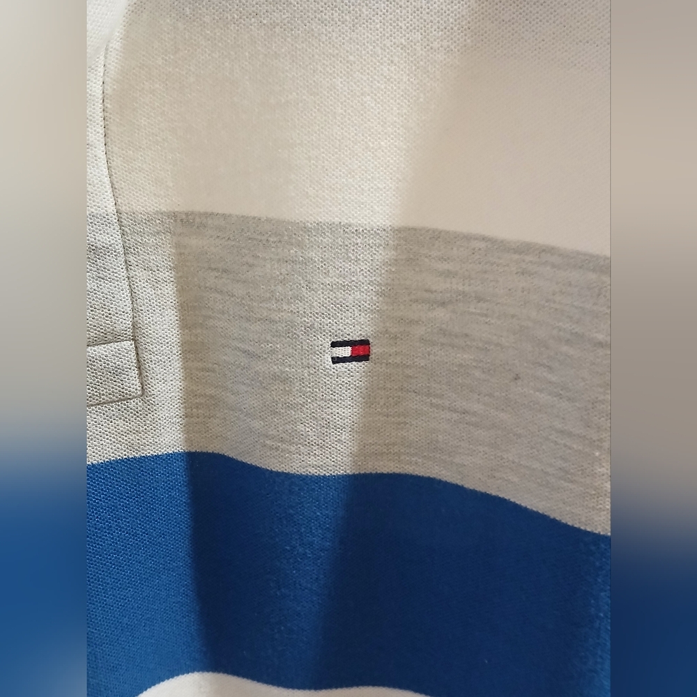 Tommy Hilfiger Men's Blue and Gray Striped Shirt - Picture 3 of 3